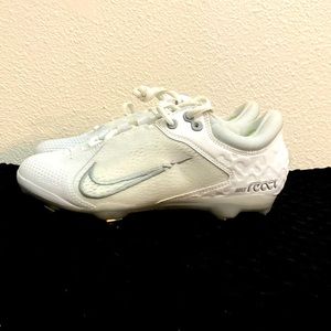 Nike Hyperdiamond 4 Elite Women's Softball Cleats size6.5